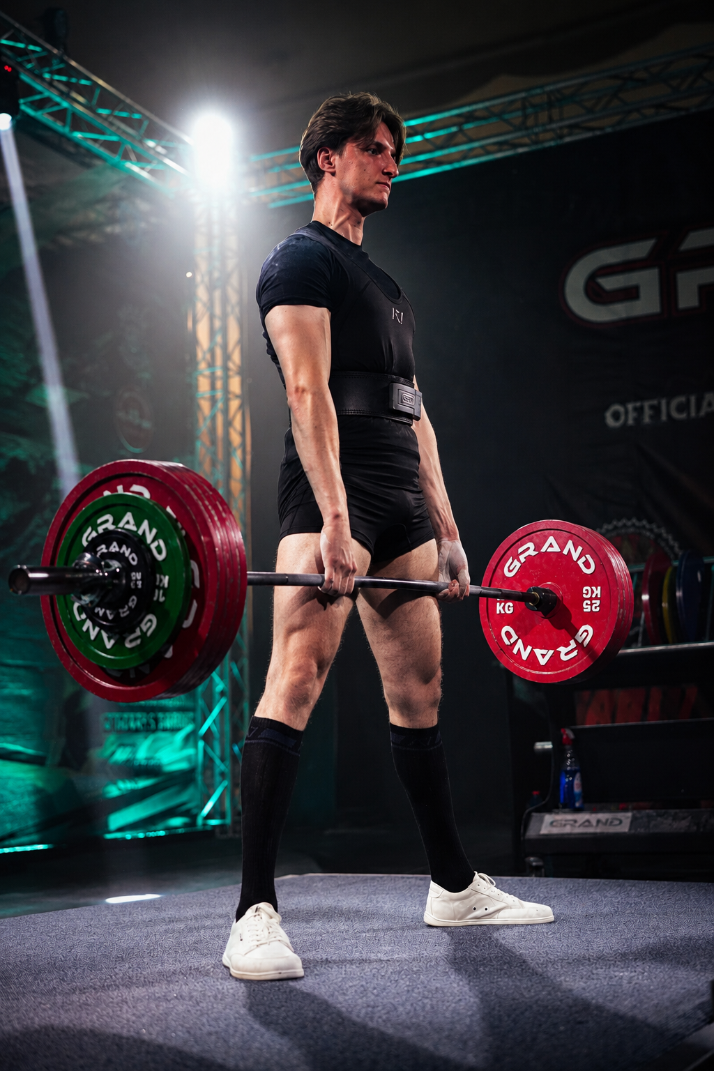 Mateusz Kajzar podczas treningu siłowego